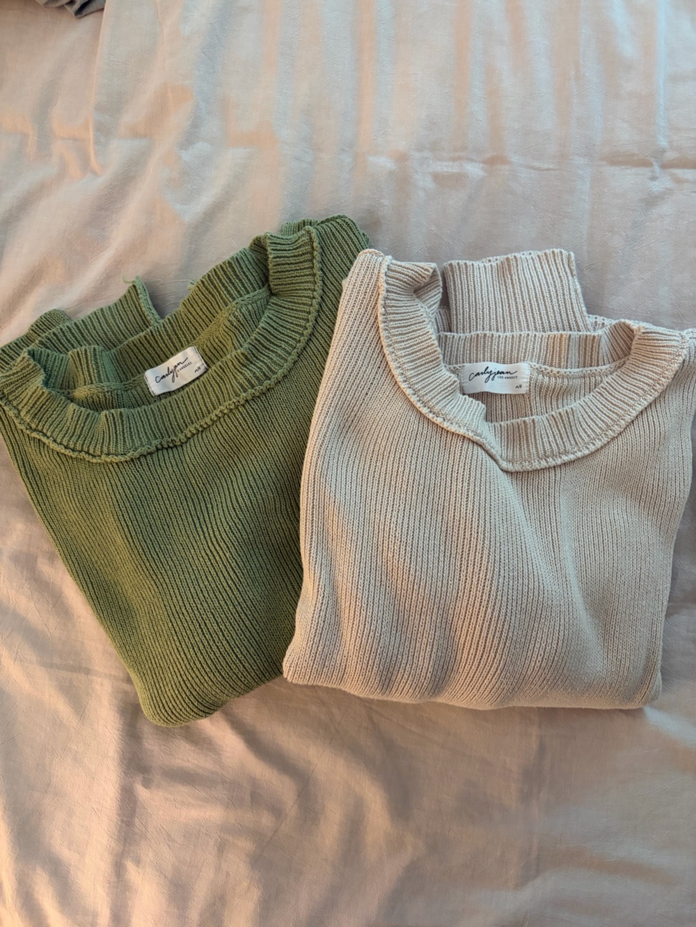 Carly Jean Los Angeles Cynthia Sweaters - M/L - 100% cotton sweater
